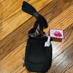 Elegant Black Mini Bag with Versatile Strap